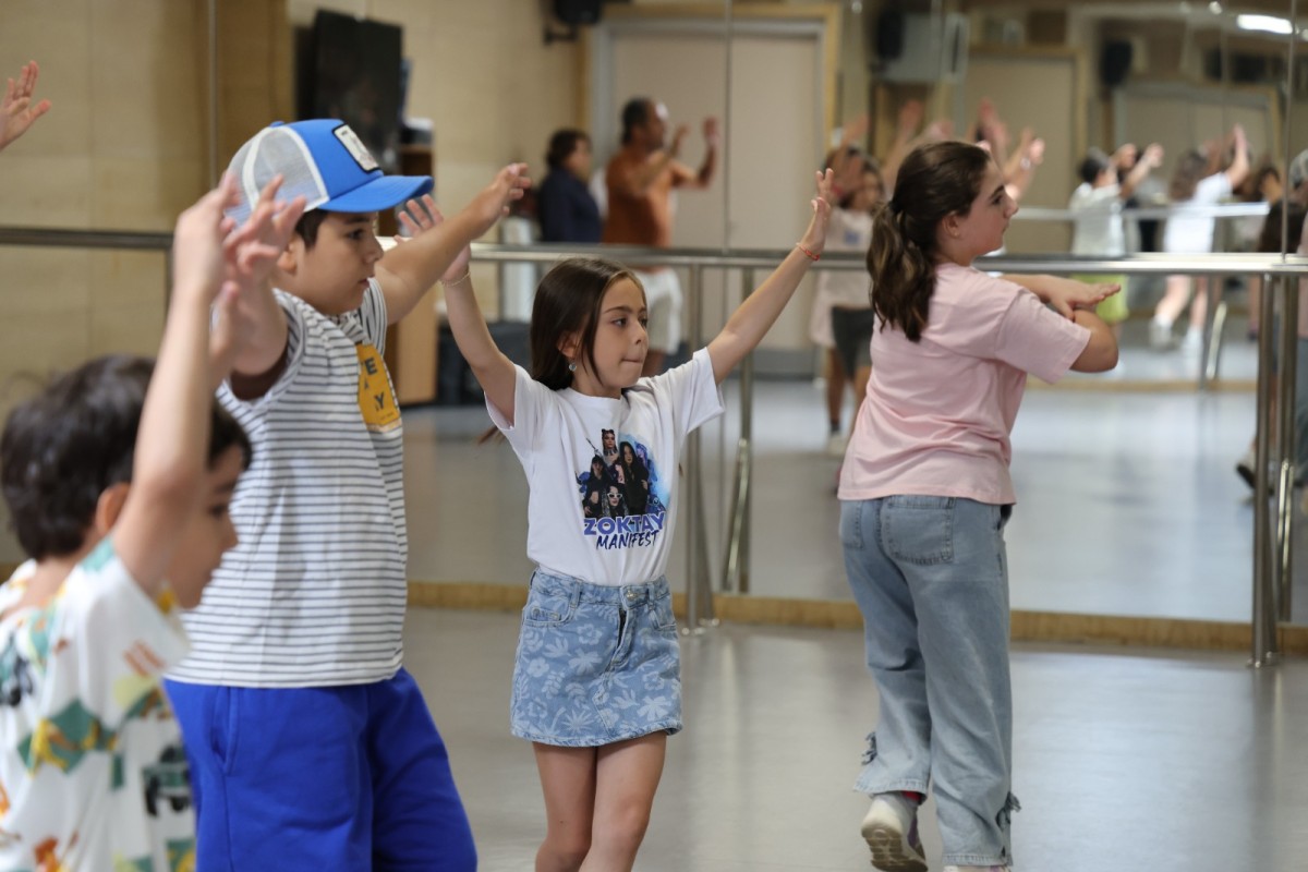 Yaz Sanat Kursları Çocukları ve Gençleri Sanatla Buluşturuyor